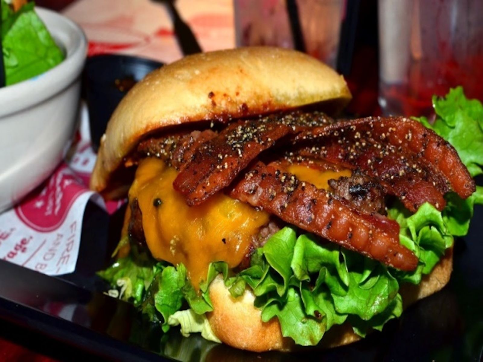 Angus Red Smoked Bacon Burger
