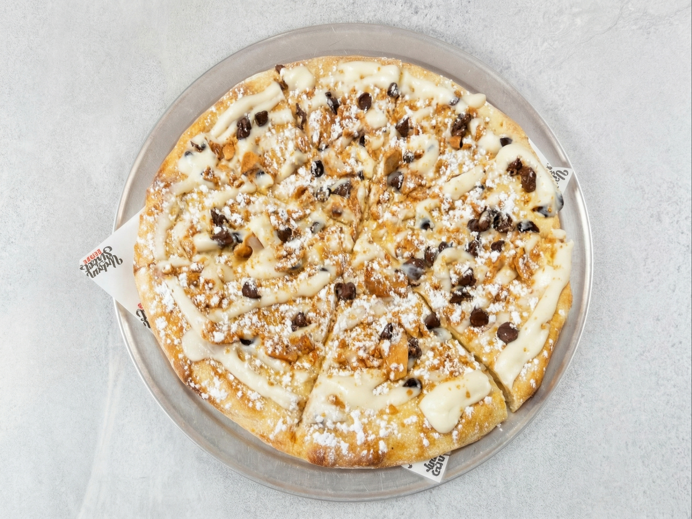 Cannoli Pizza 12'.