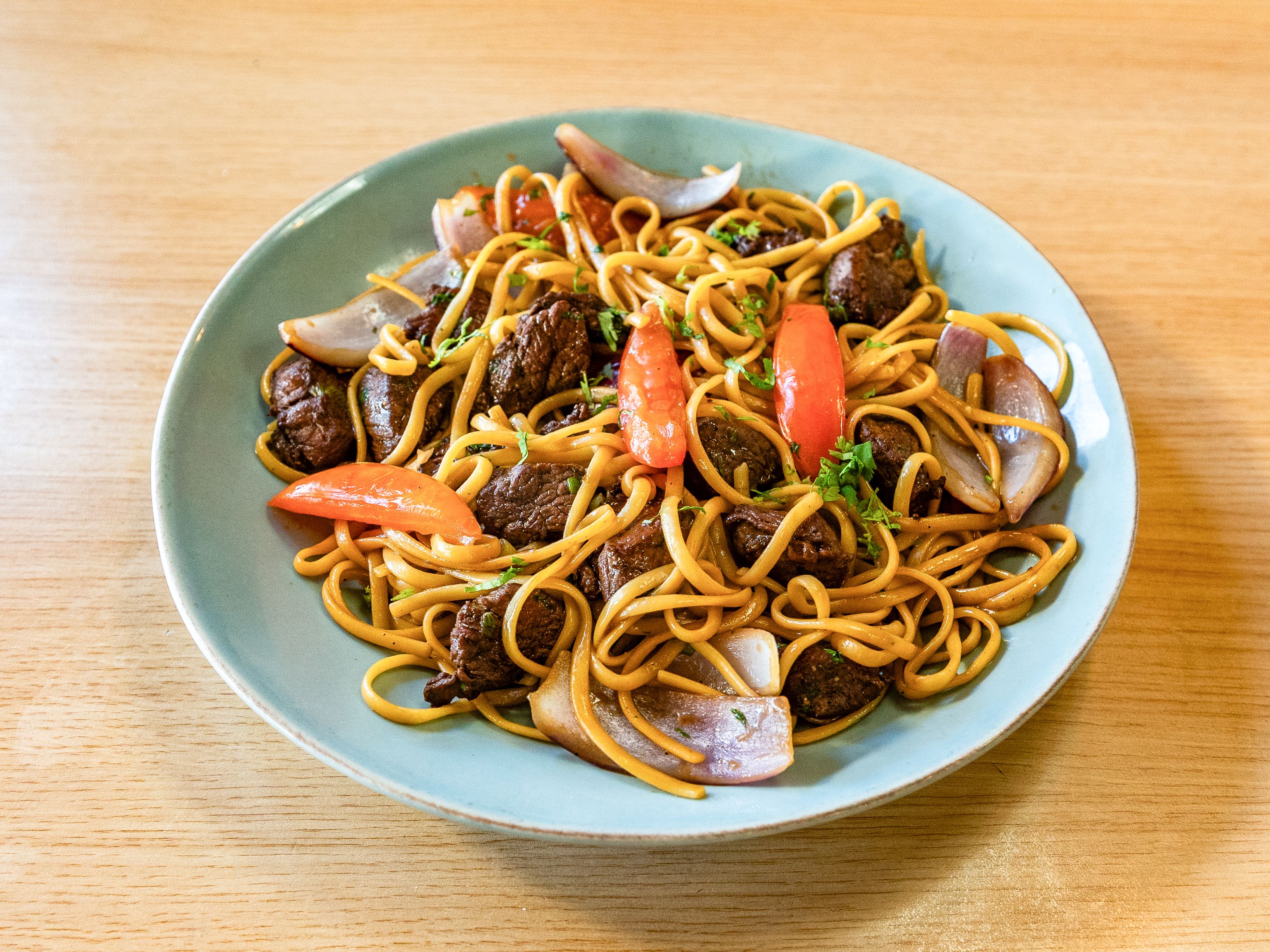 Tallarin Saltado de Carne.