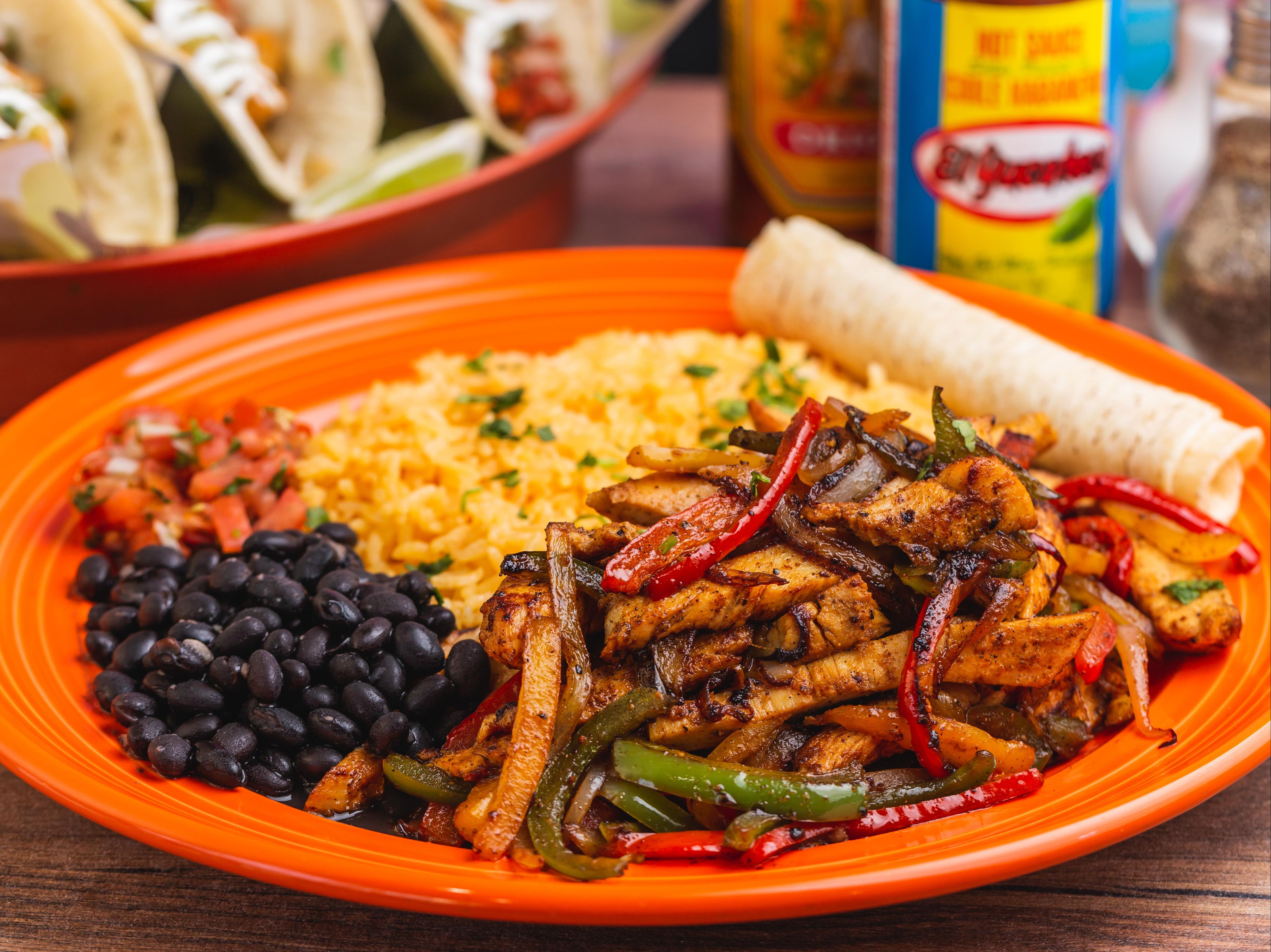 Sombrero Chicken Fajita Bowl.