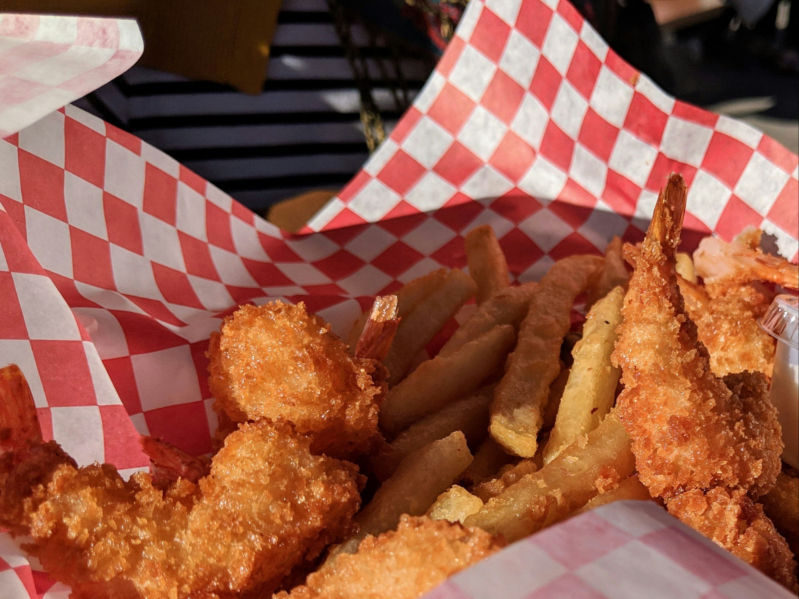 Kids Shrimp & Fries.