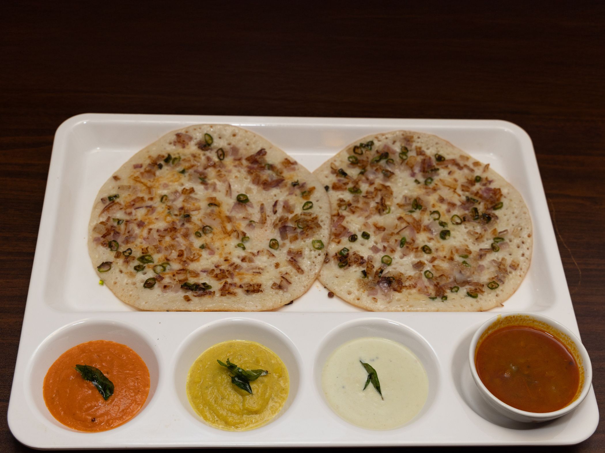 Onion Uttapam (2pcs).