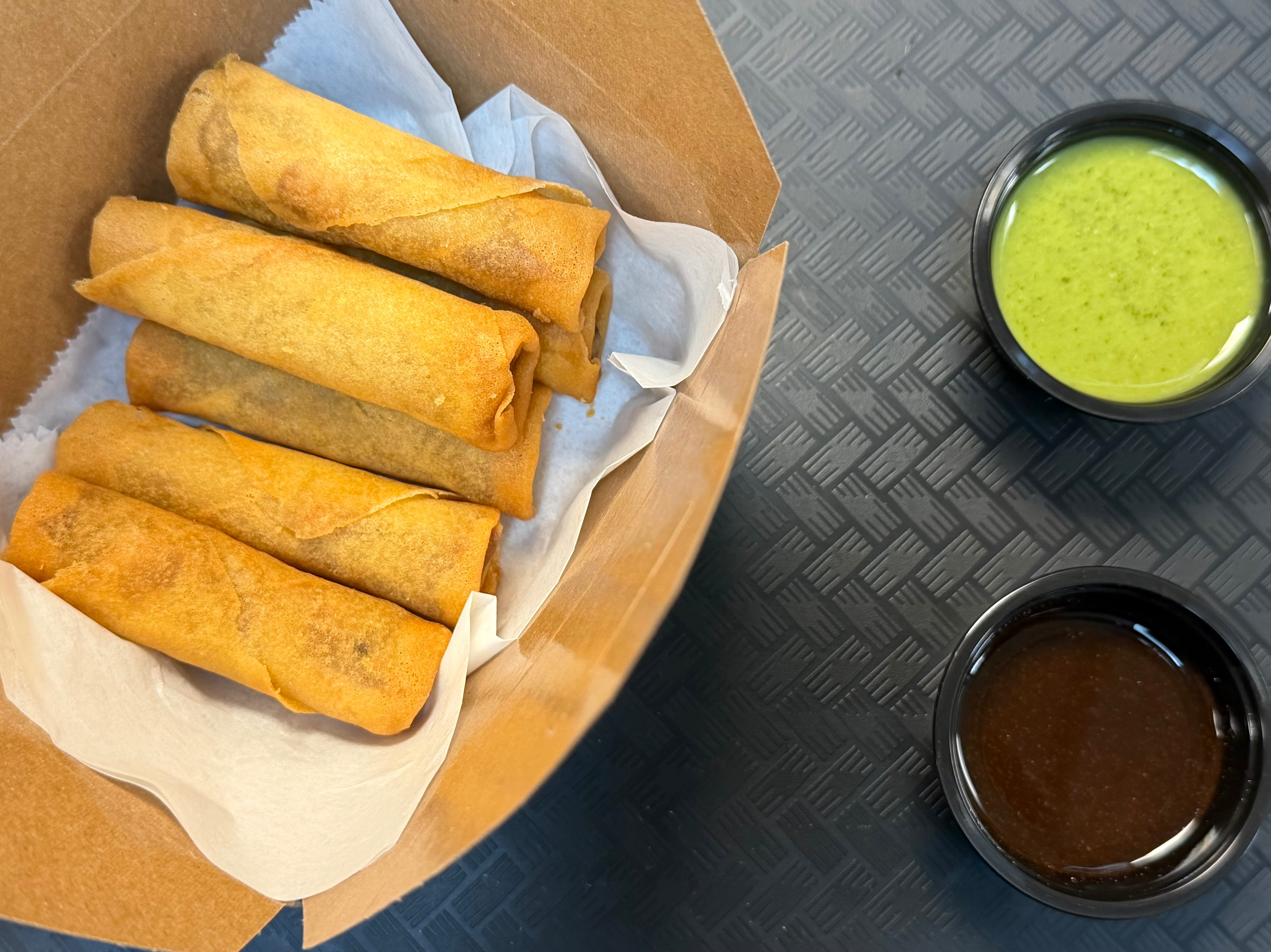 Spring Roll 6pc.