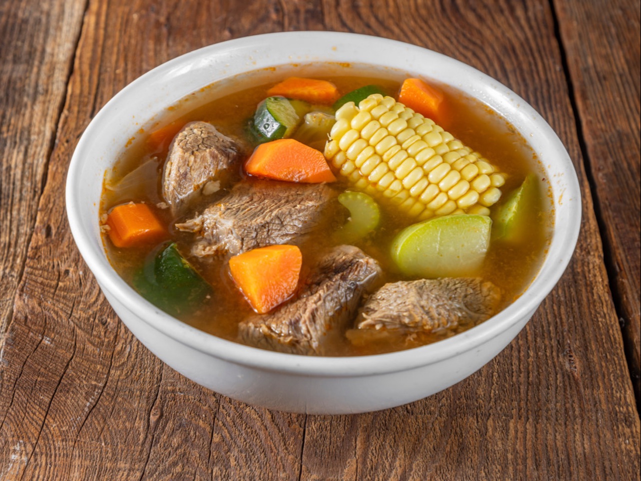Caldo de Res.