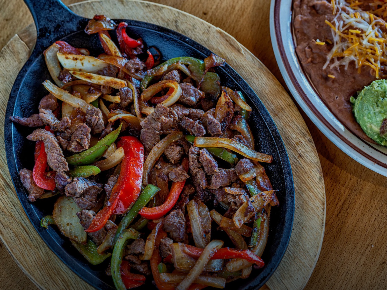 FAJITA COMBO (CHICKEN AND STEAK).
