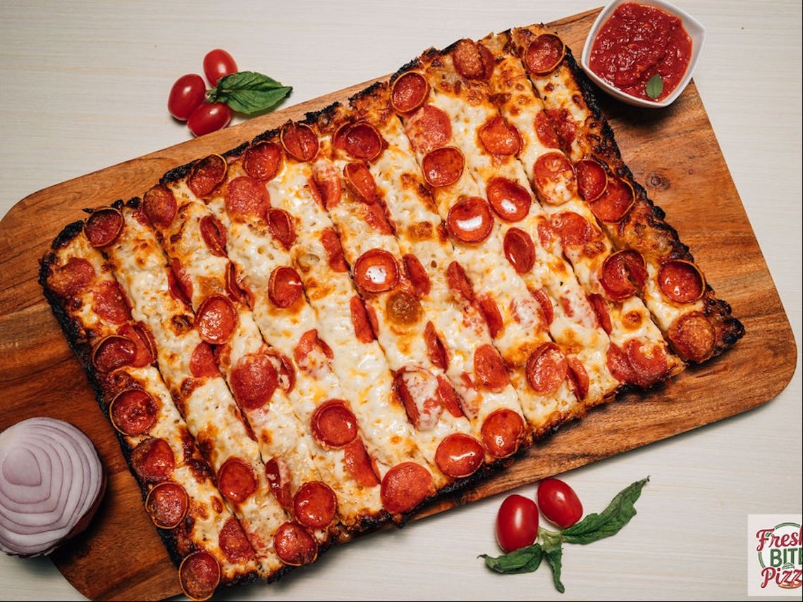 Pepperoni Sticks Lg.
