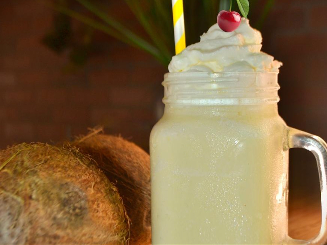 Virgin Piña Colada / Piña Colada Virgen.