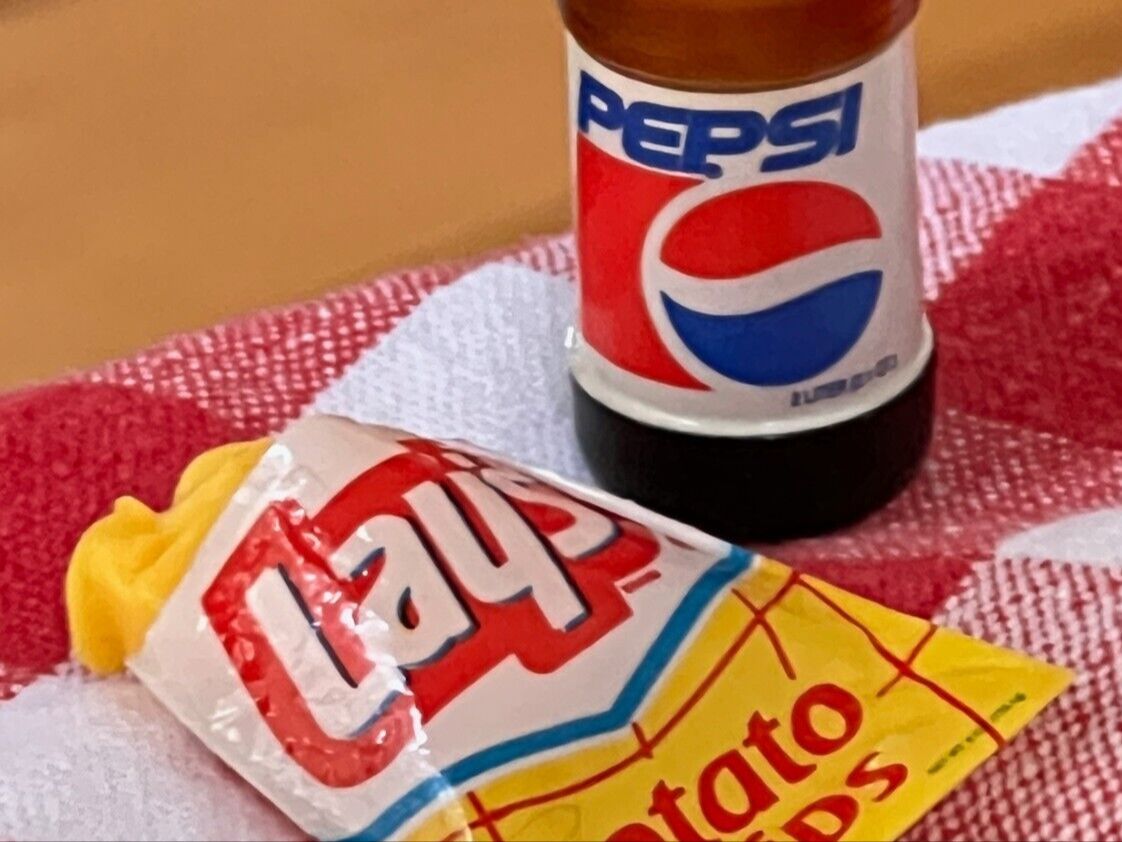 Chip Combo - Regular Drink (20oz).