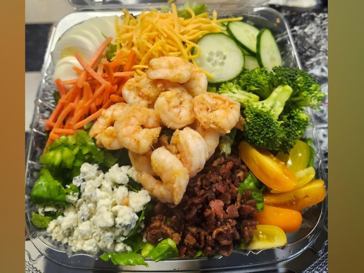 Cobb Salad (Shrimp).
