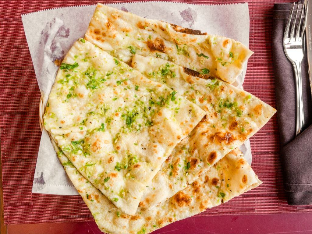 96. Bullet Naan (Garlic + Chili).