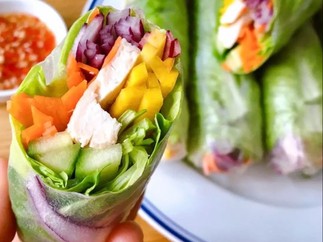 CHICKEN SPRING ROLLS.