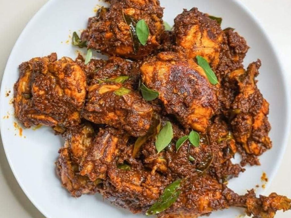 Chicken Sukha  (Small Tray- Serves 10-12 People).