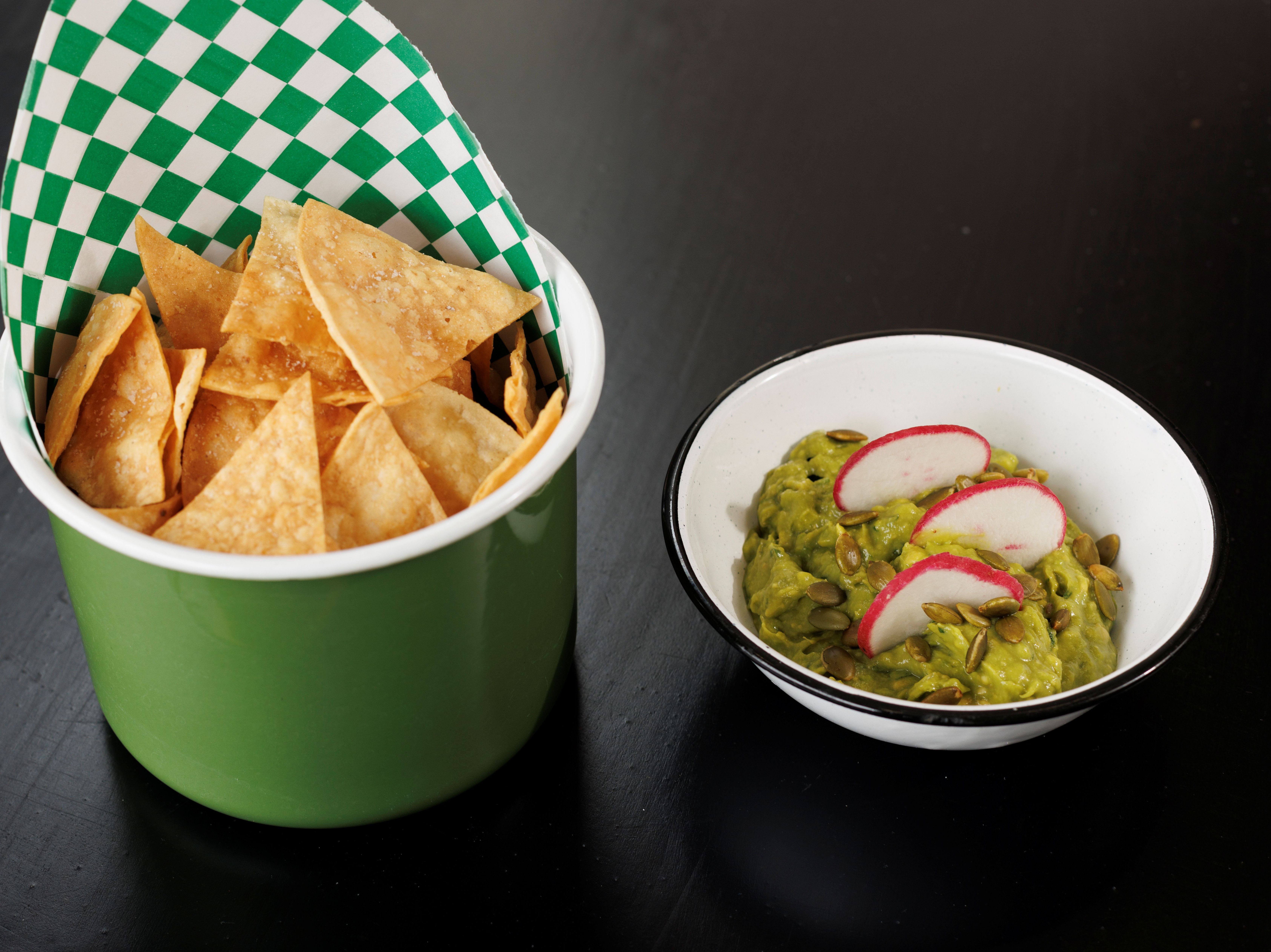 Chips & Guacamole
