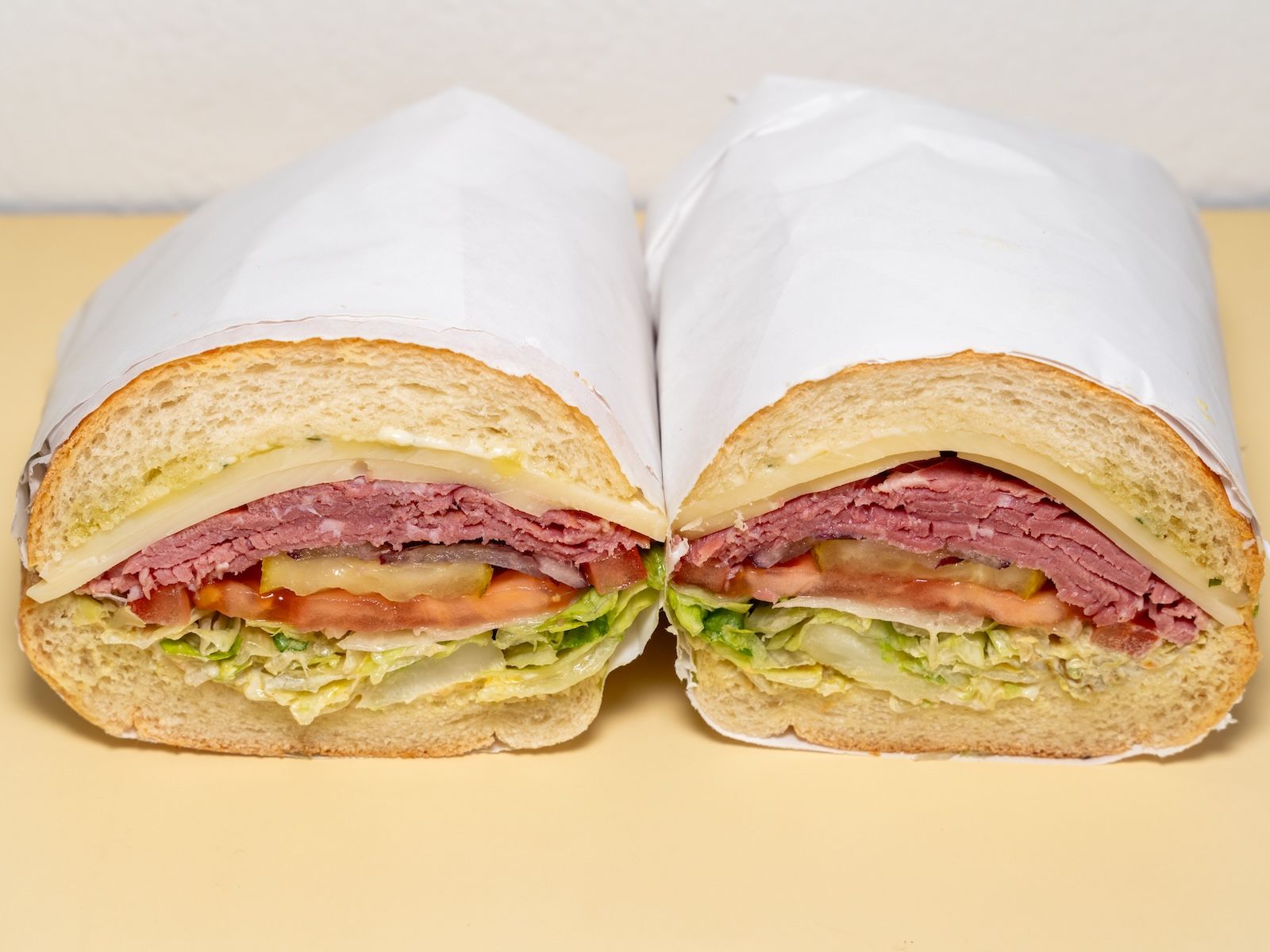 * hot Bianco D'Oro Salame.