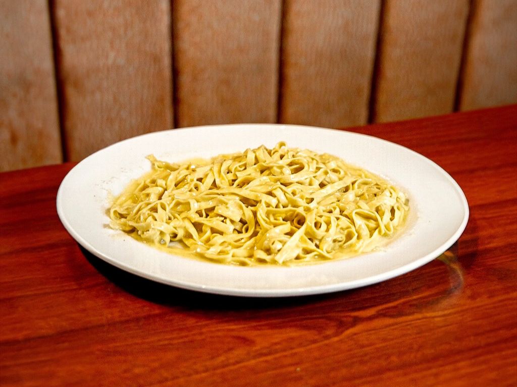 Fettuccine Alfredo.
