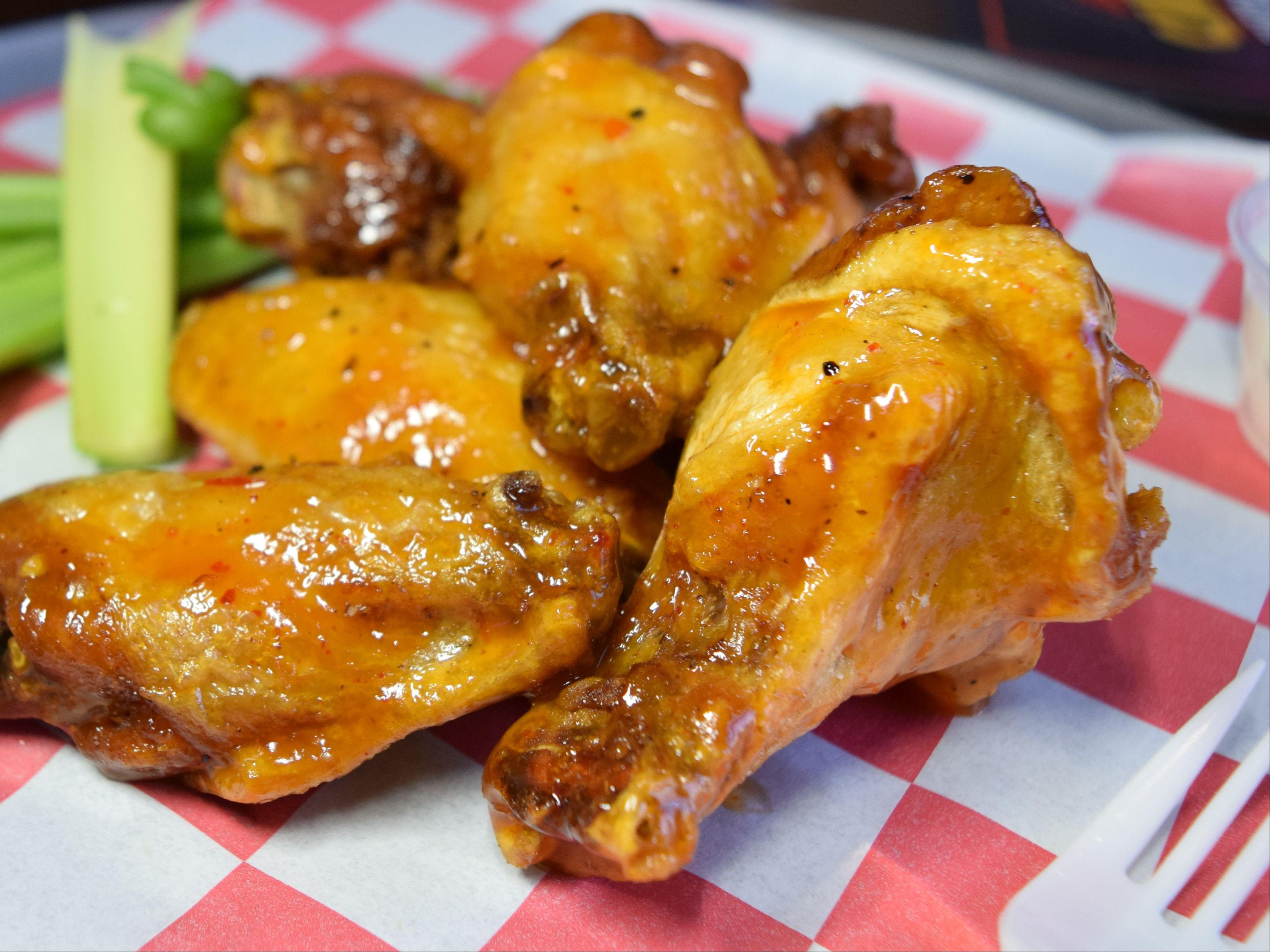 Wings 100 pieces.