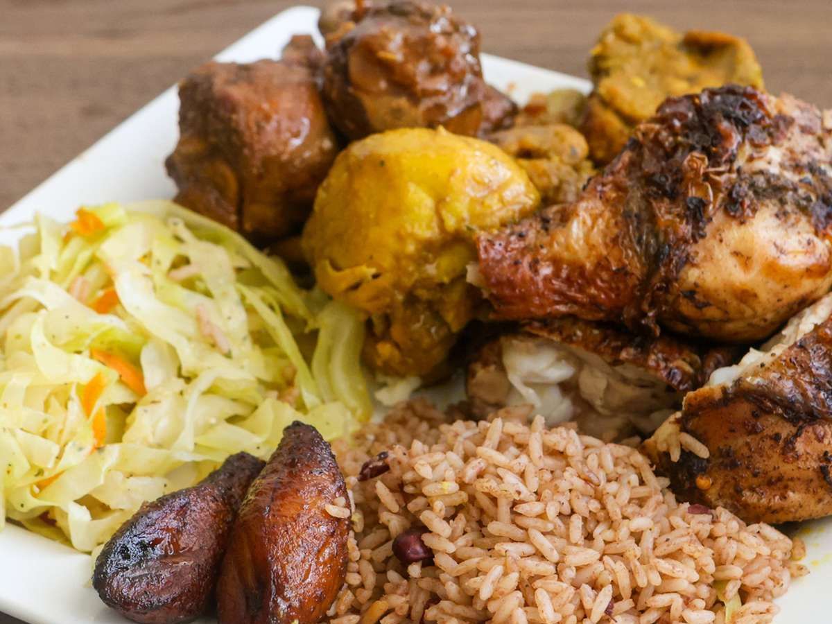 Flavaz Chicken Trio (Combo Of Jerk Chicken, Curried Chicken & Brown Stewed Chicken).
