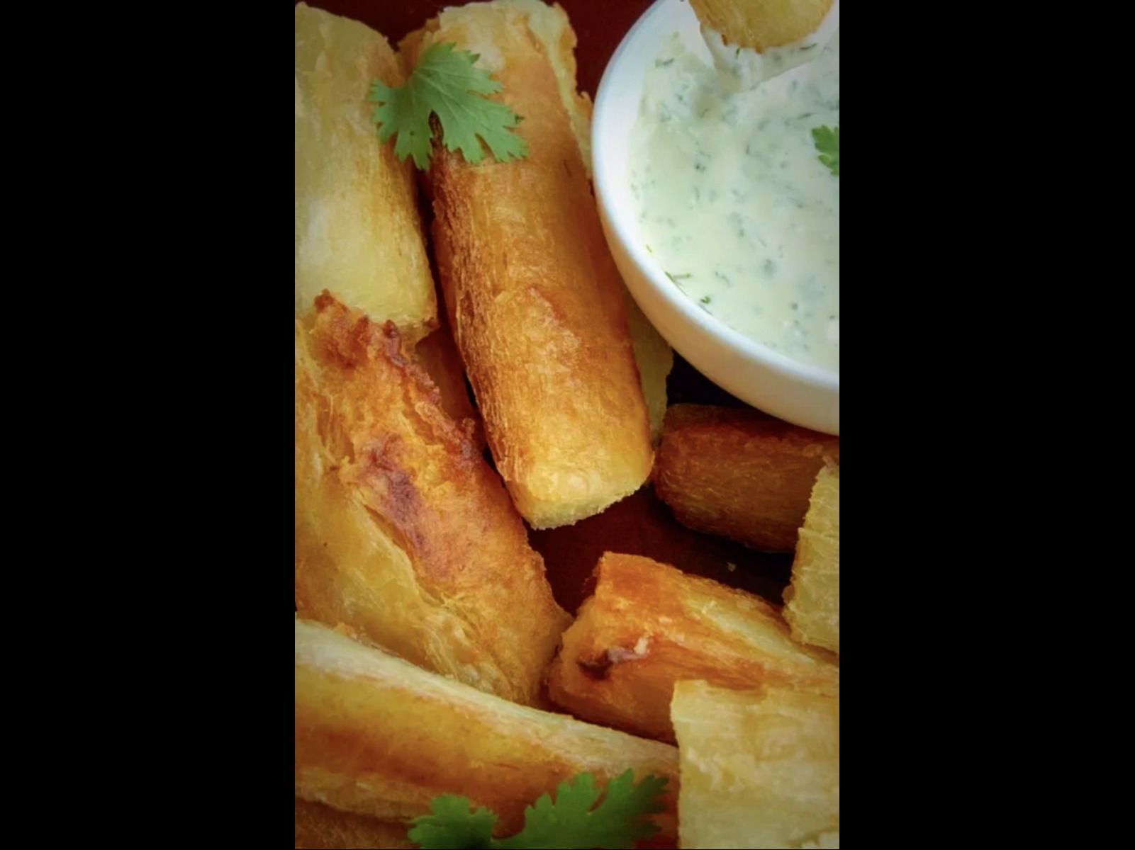 YUQUITA FRITA.