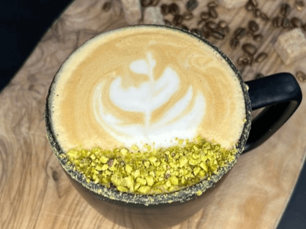 Pistachio Latte 16oz