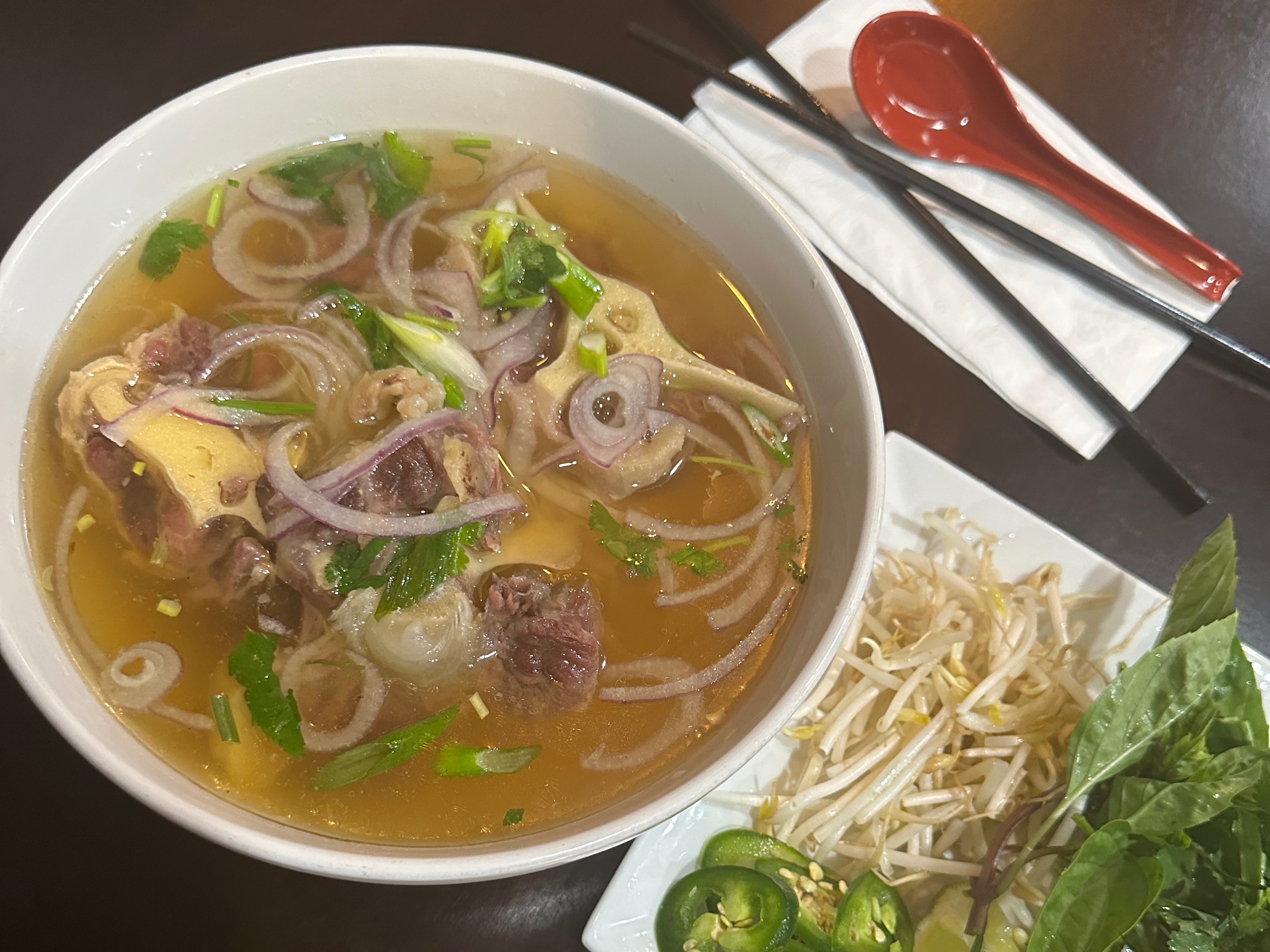 P8. Oxtail Pho (Duôi Bò).