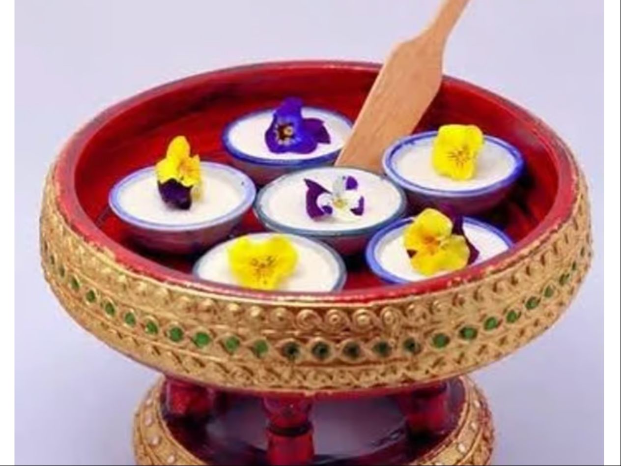 Khanom Tuay