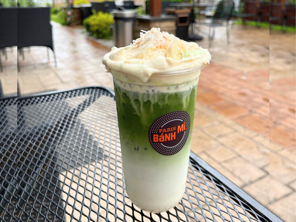 G3. BANANA MATCHA LATTE.