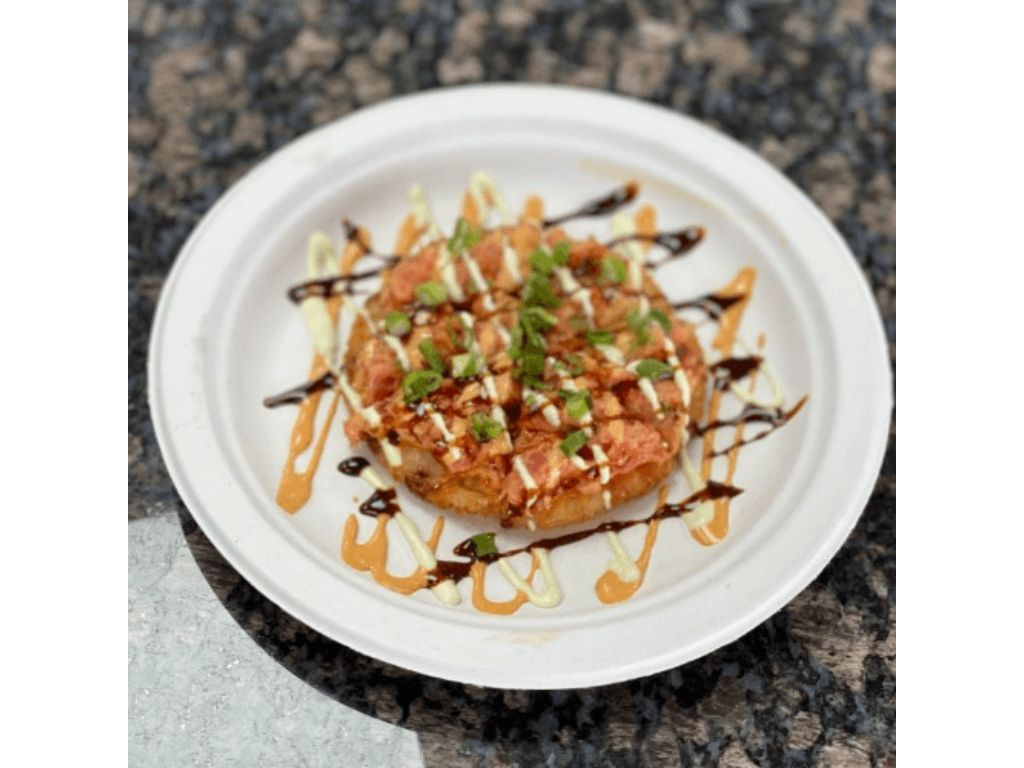 Spicy Tuna Pizza.