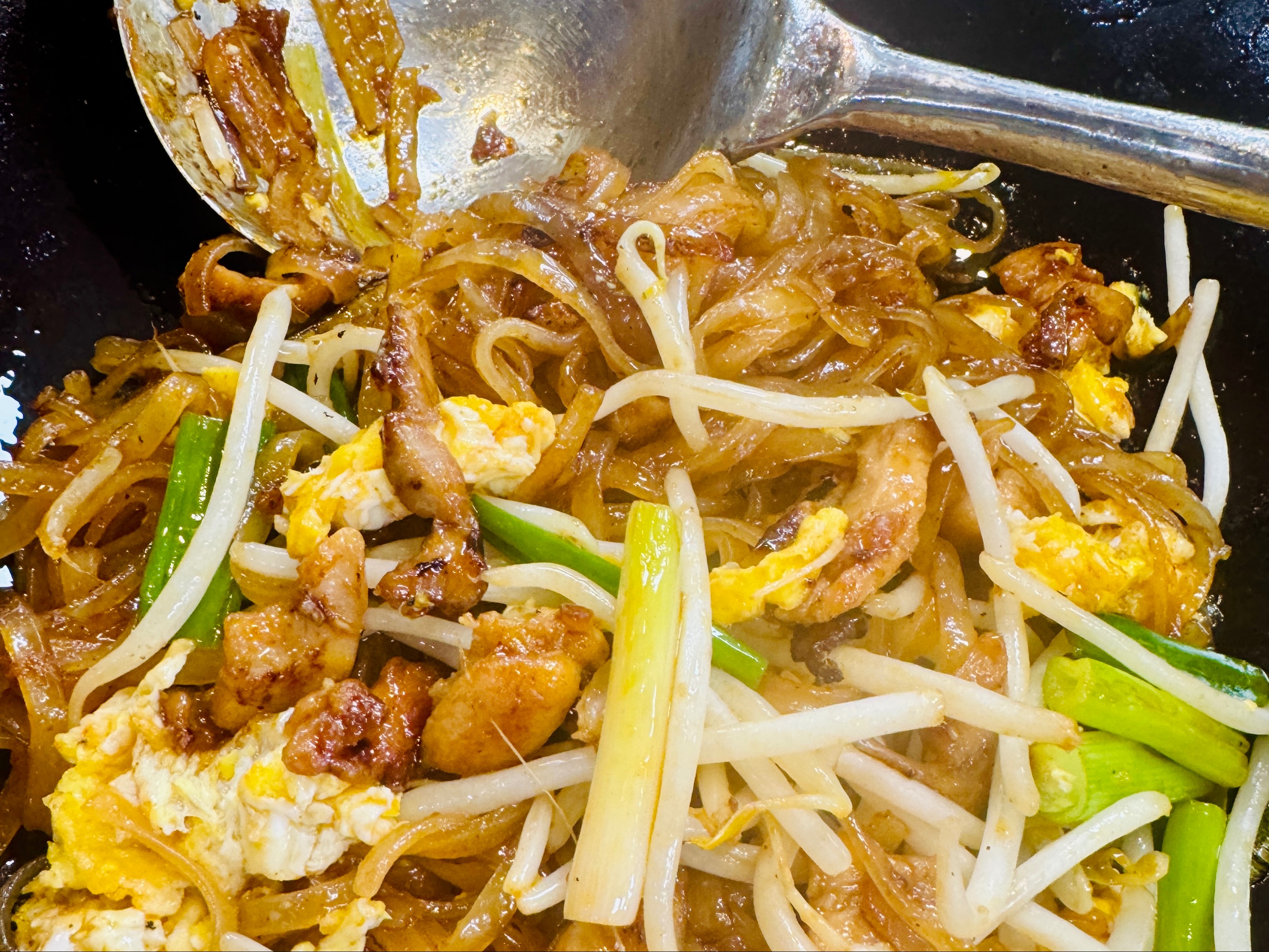 #07 Pad Thai Chicken - Rice Noodle (1/2 sheet tray).