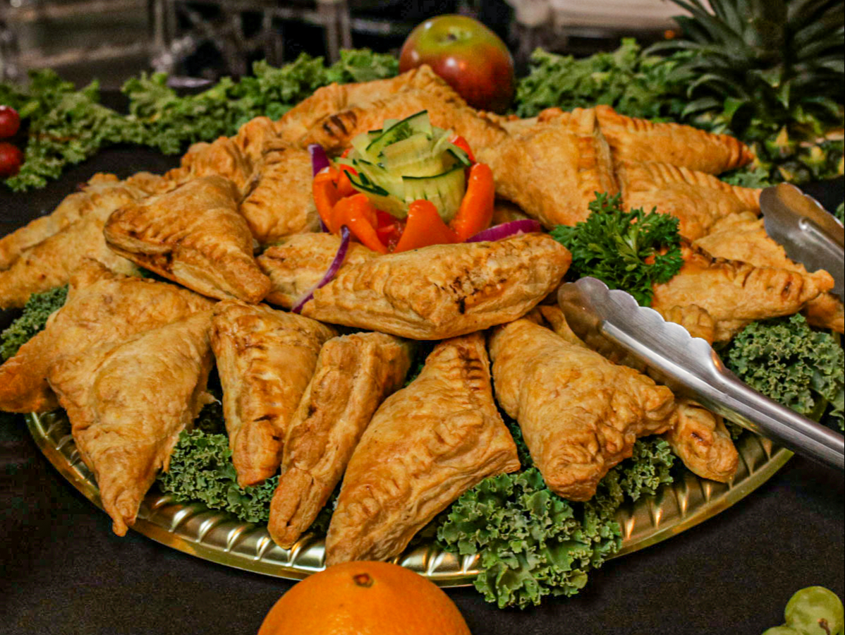R Patte: Morue/Salt Fish : 1 Dozen.