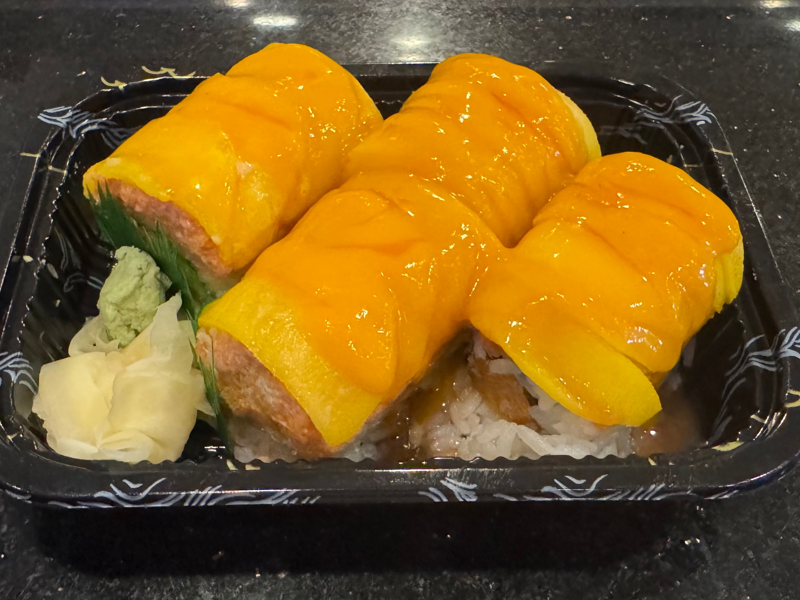 Dancing Mango Roll*.