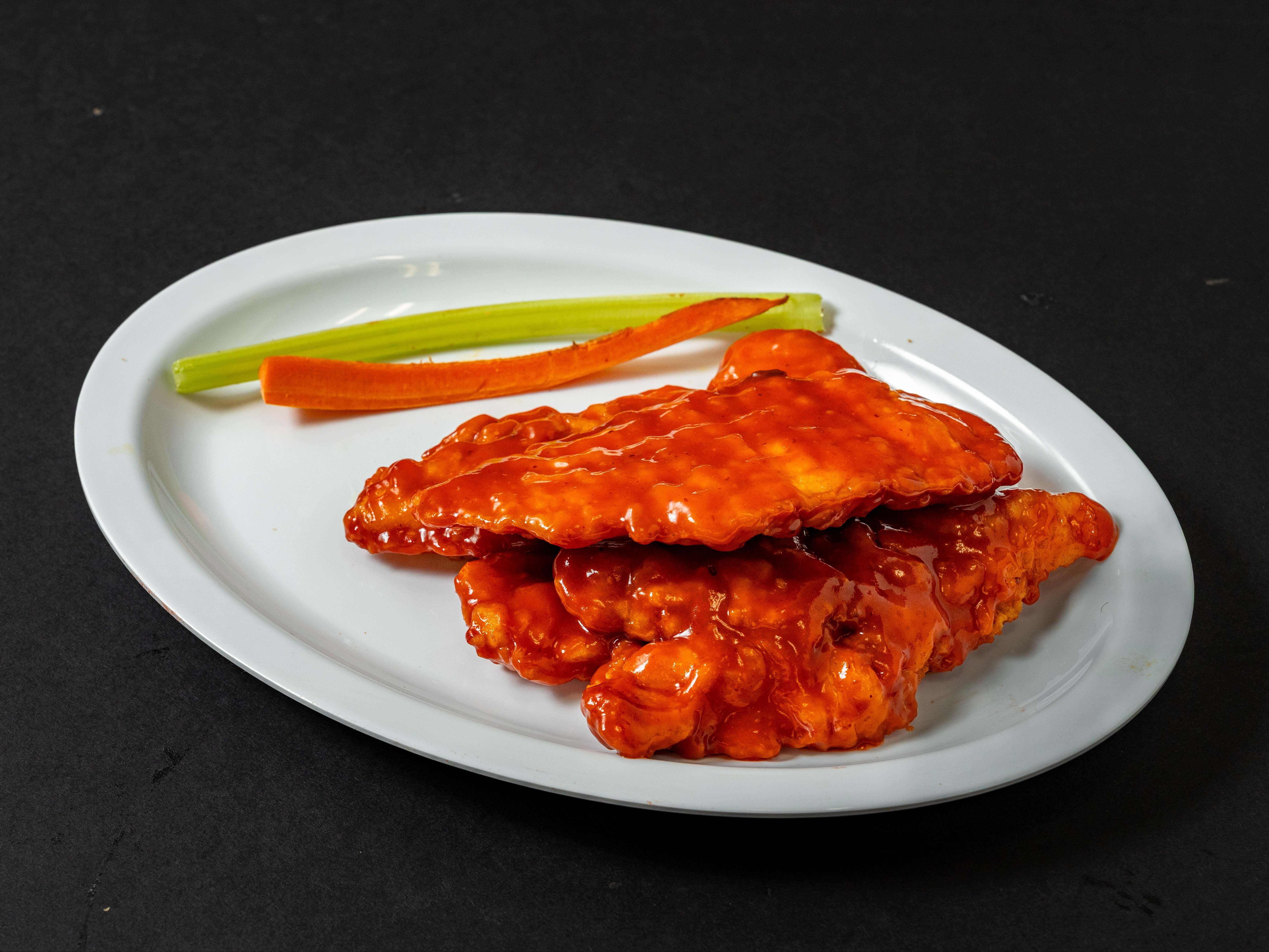 4 Boneless Wings.