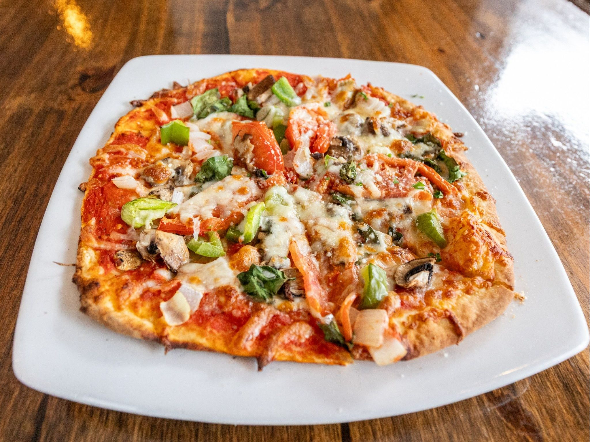 Garden Pizza Medium 14".