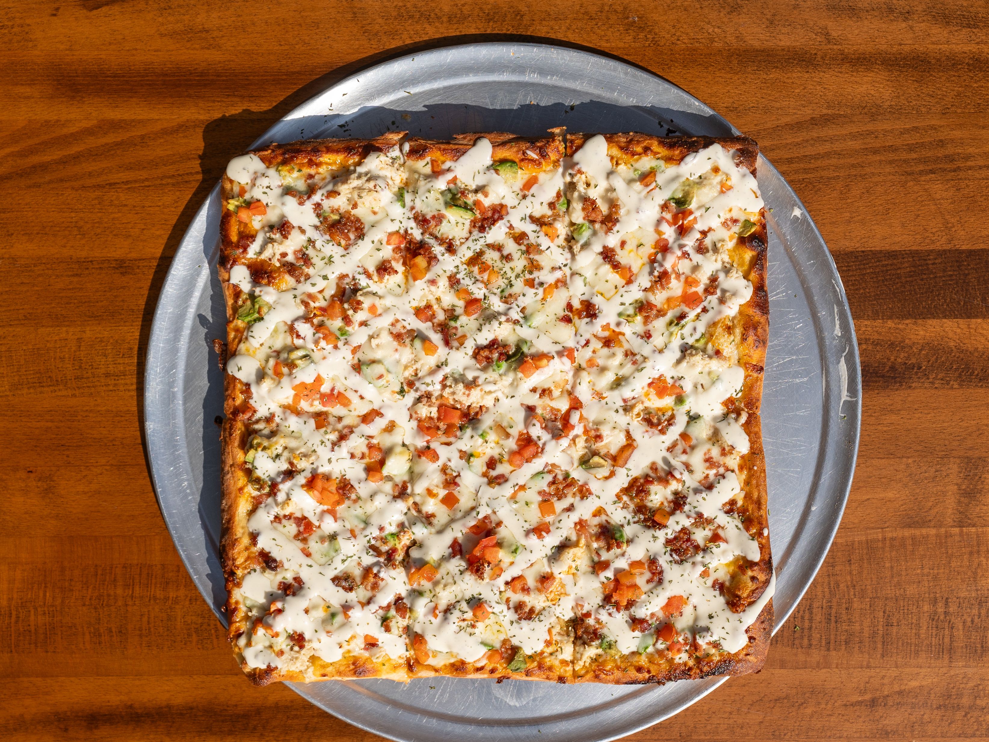 LG Kickin Chicken Pizza.