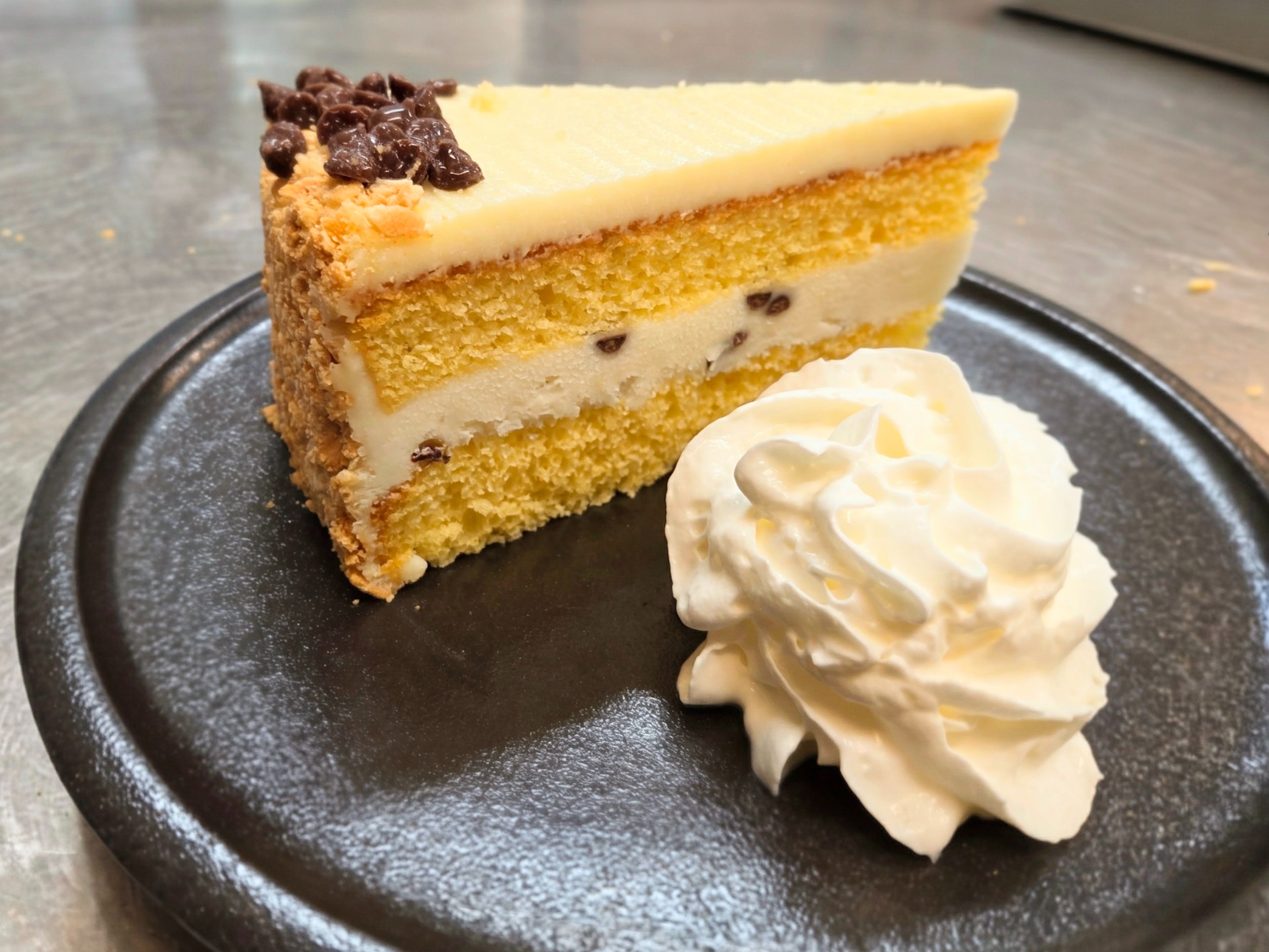 Cannoli Cake