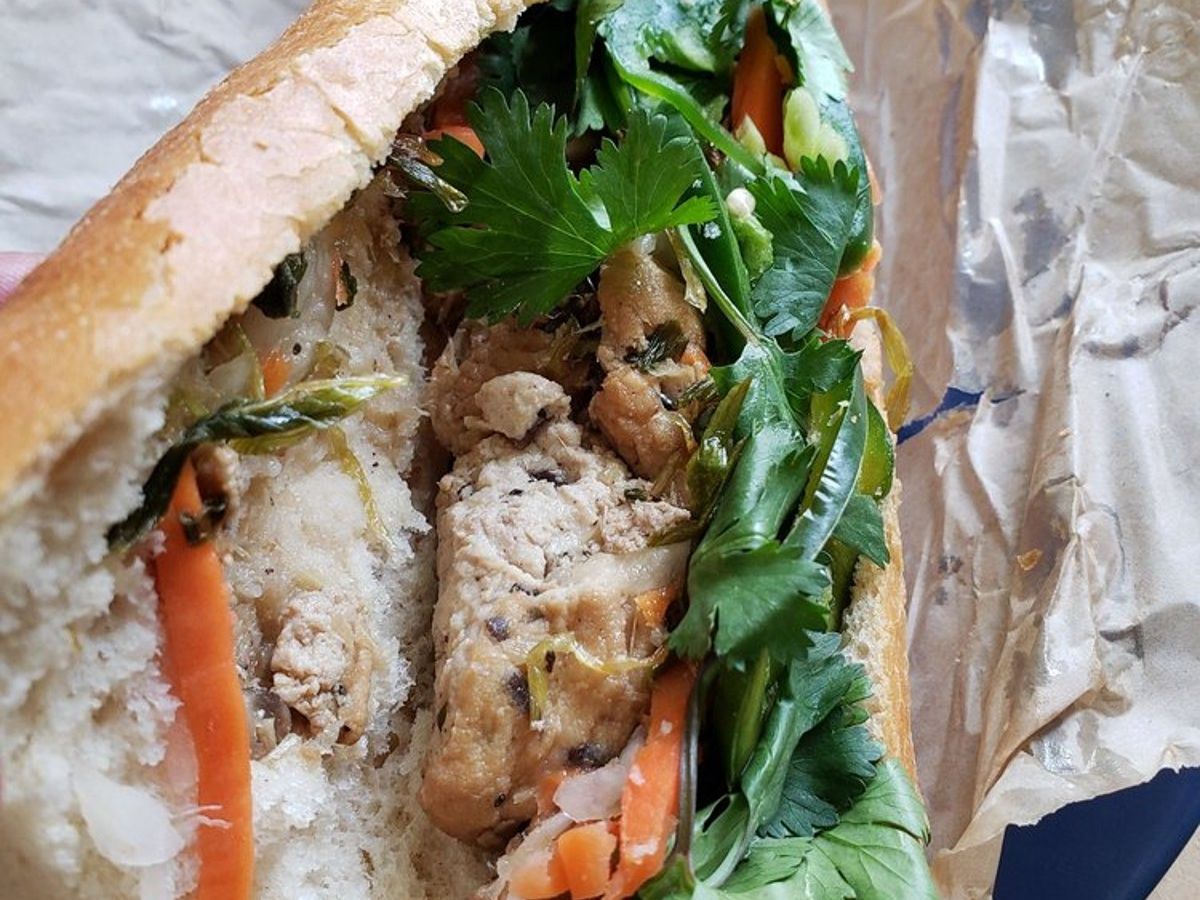 Dau Phu/ Lemongrass ToFu Sandwich