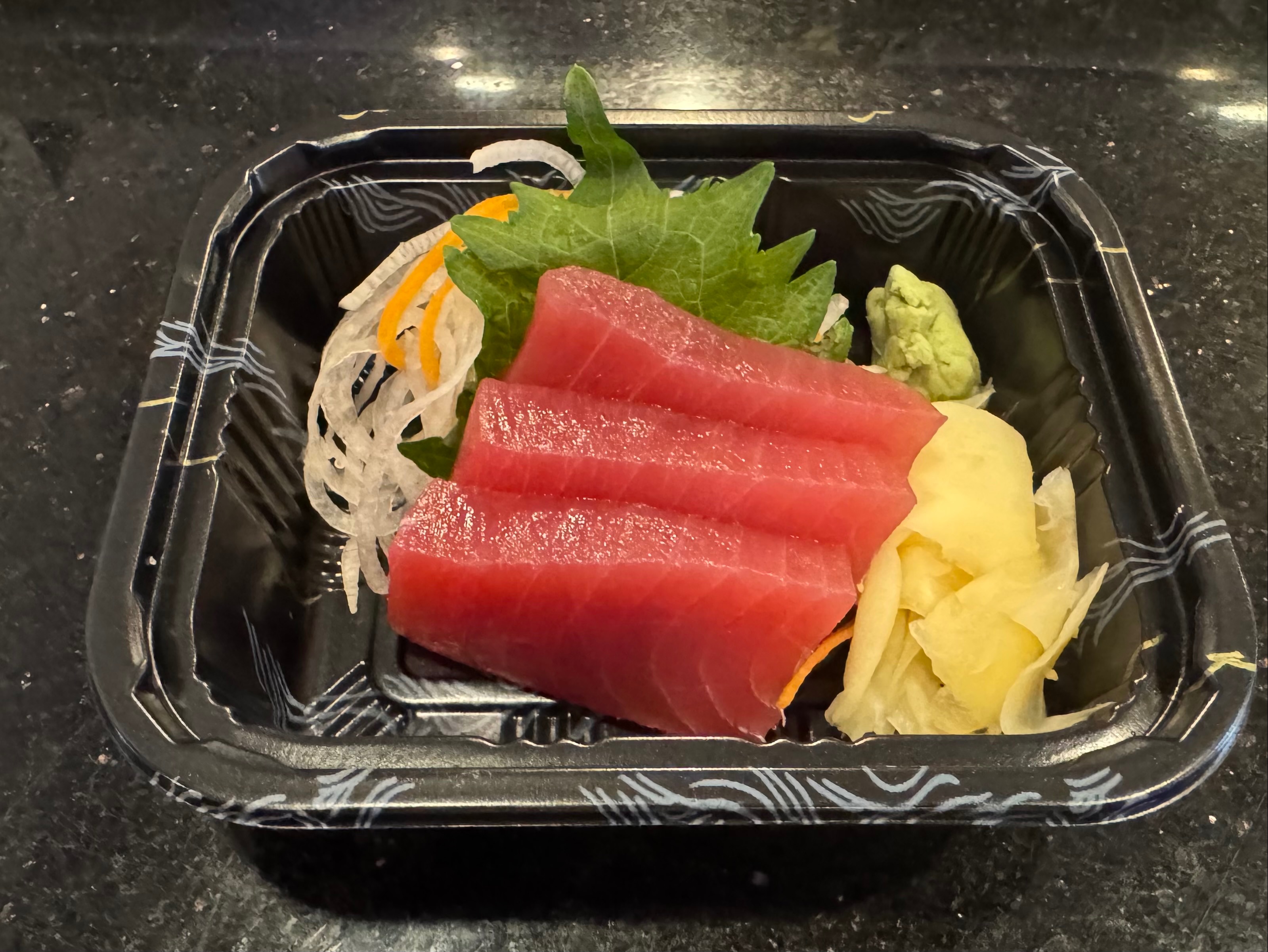 Tuna (Maguro) *.