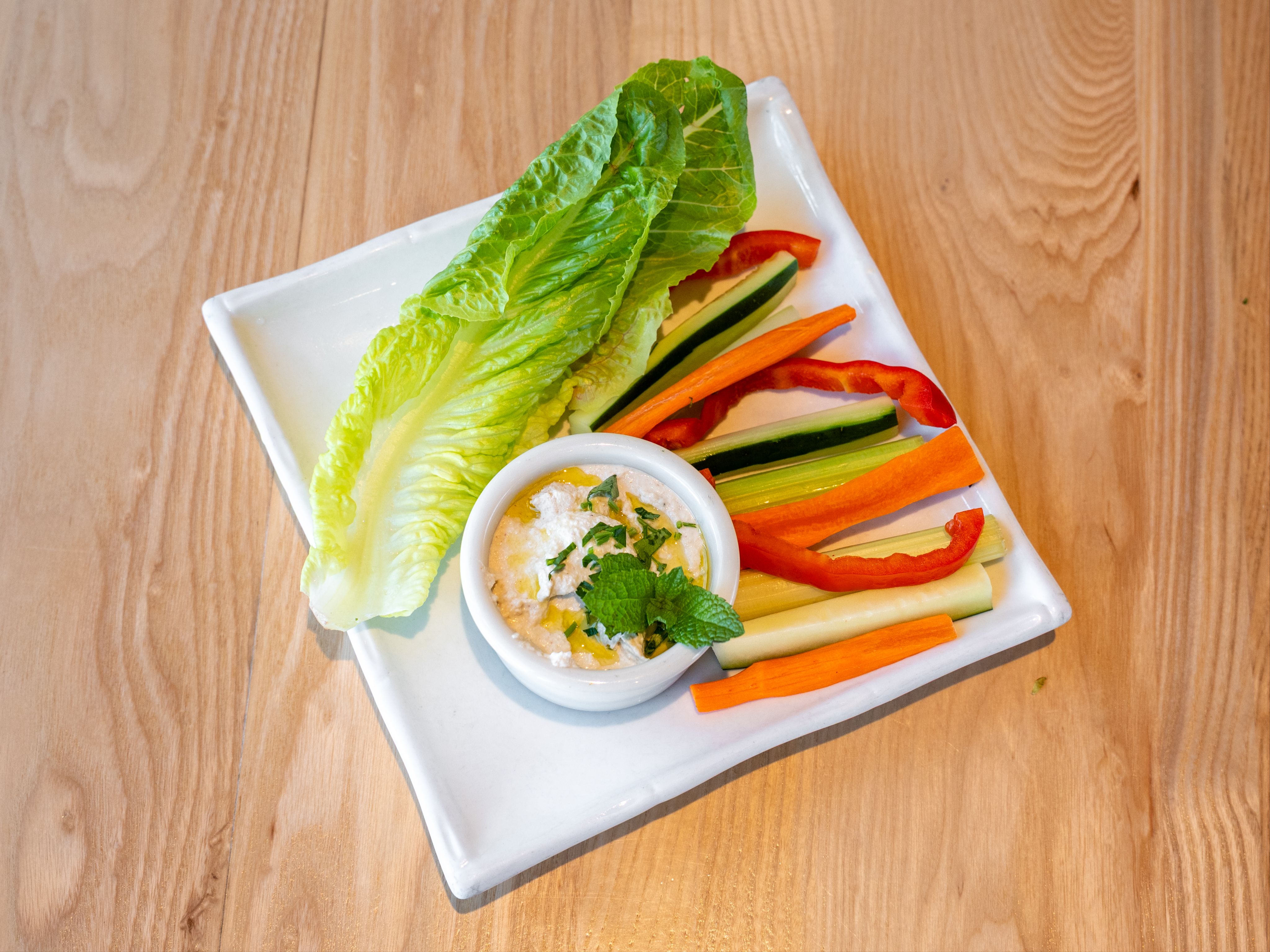 Hummus & Veggie Dip.