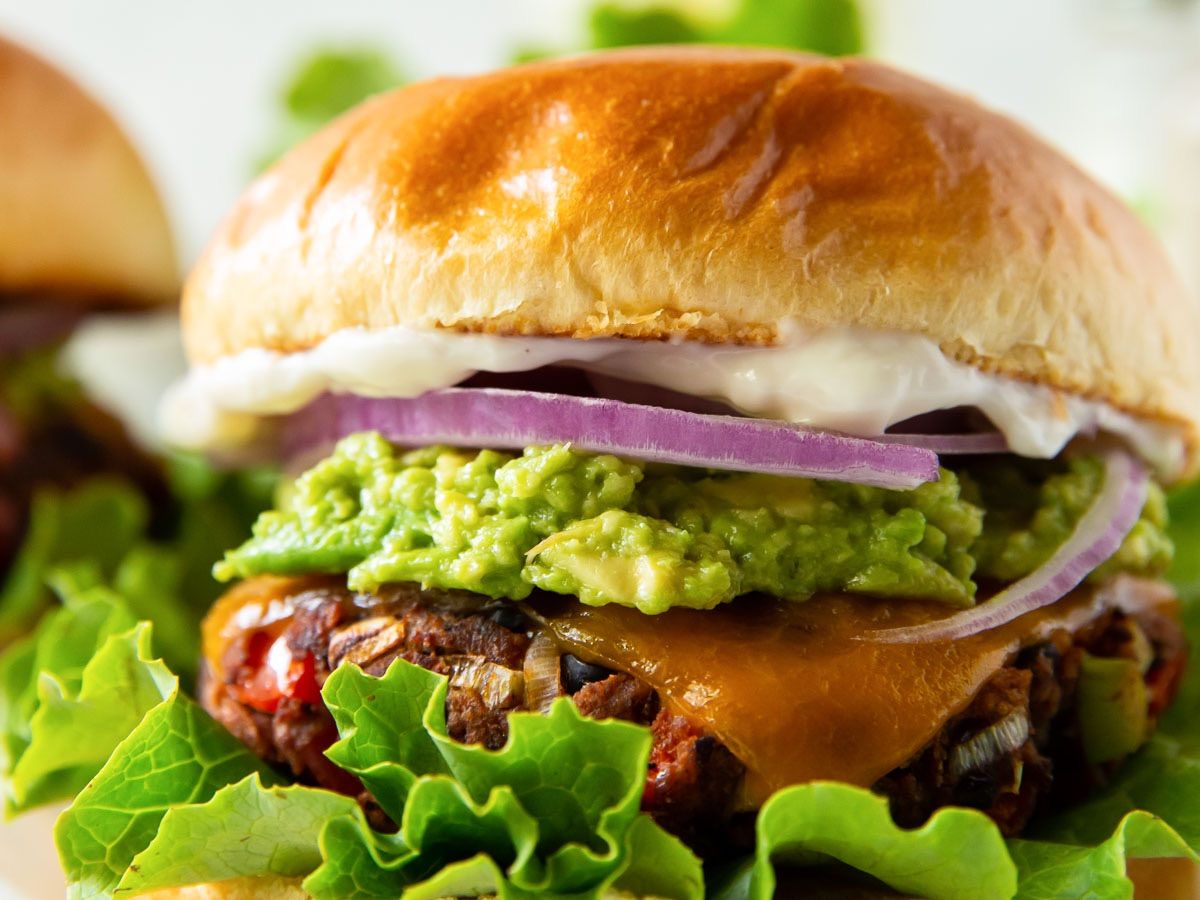CALI BURGER.