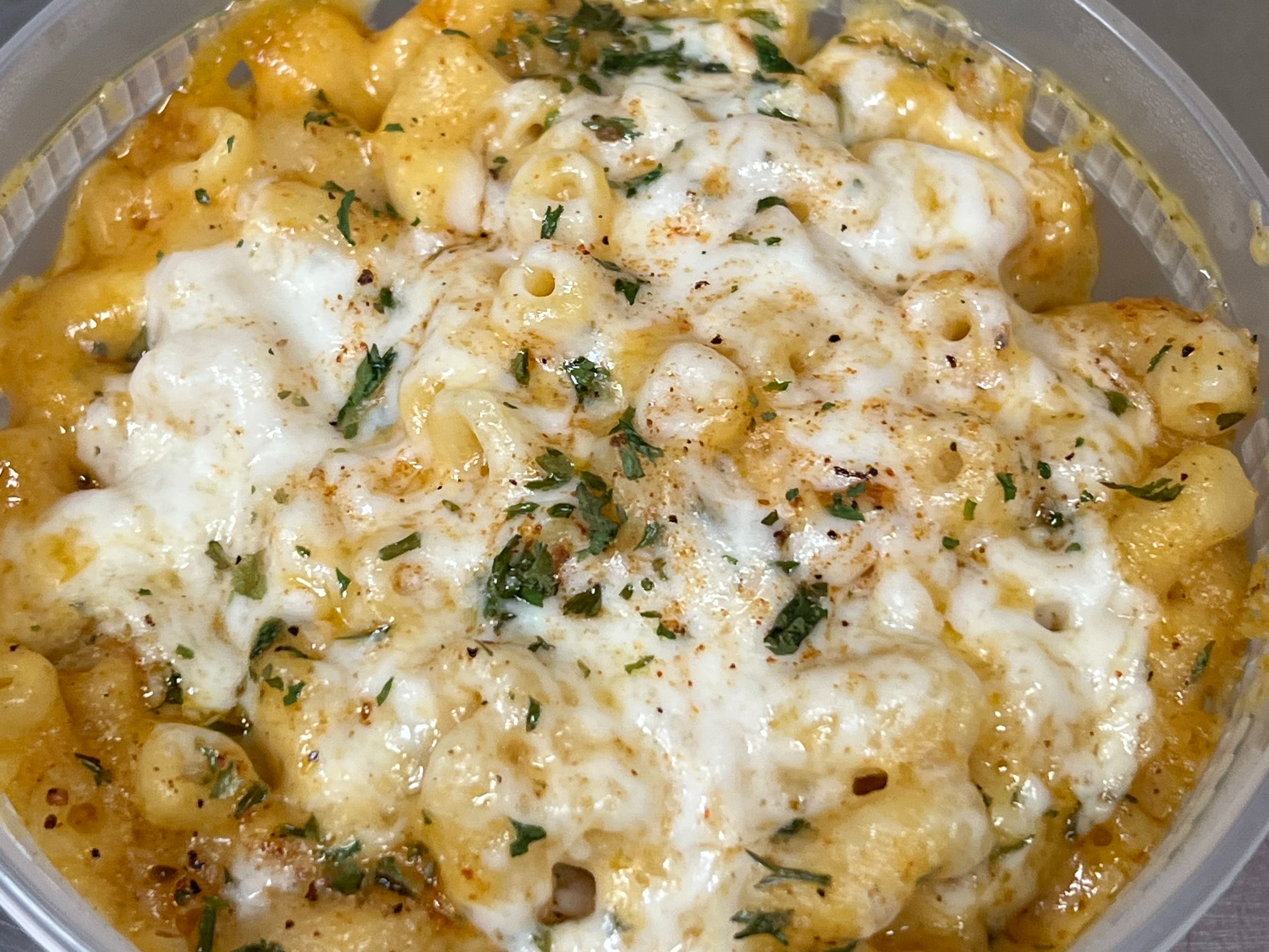 LG Mac N' Cheese.
