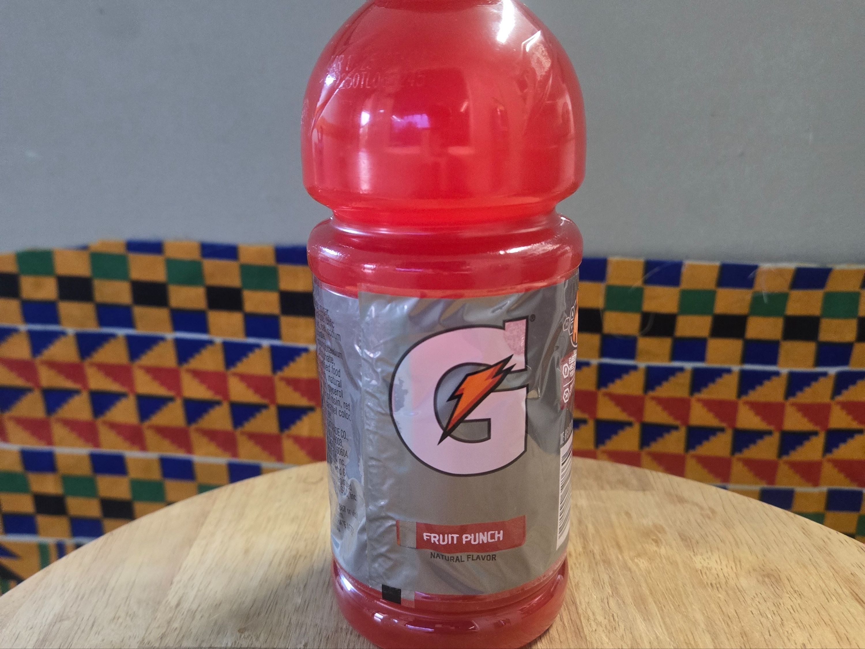 Gatorade FRUIT PUNCH 20 OZ.
