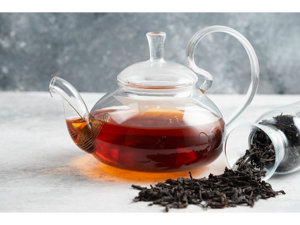 A5. Bình Trà Nóng/ Hot Tea Pot.