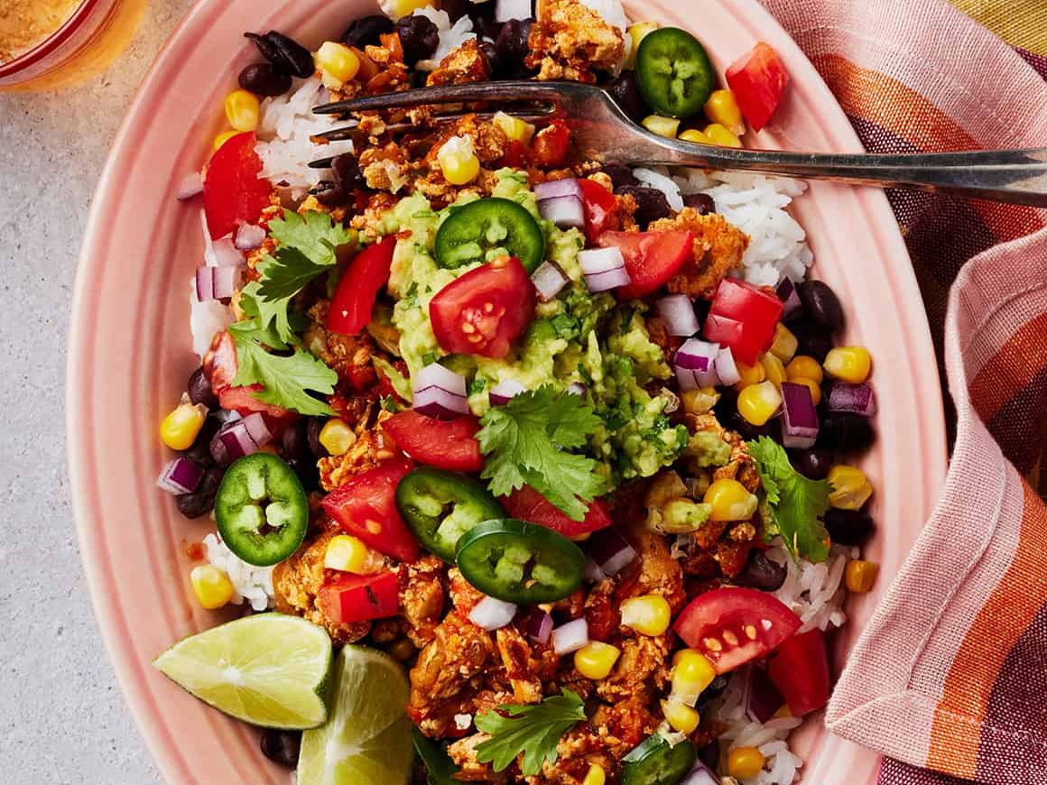 CHIPOTLE FIESTA SALAD.