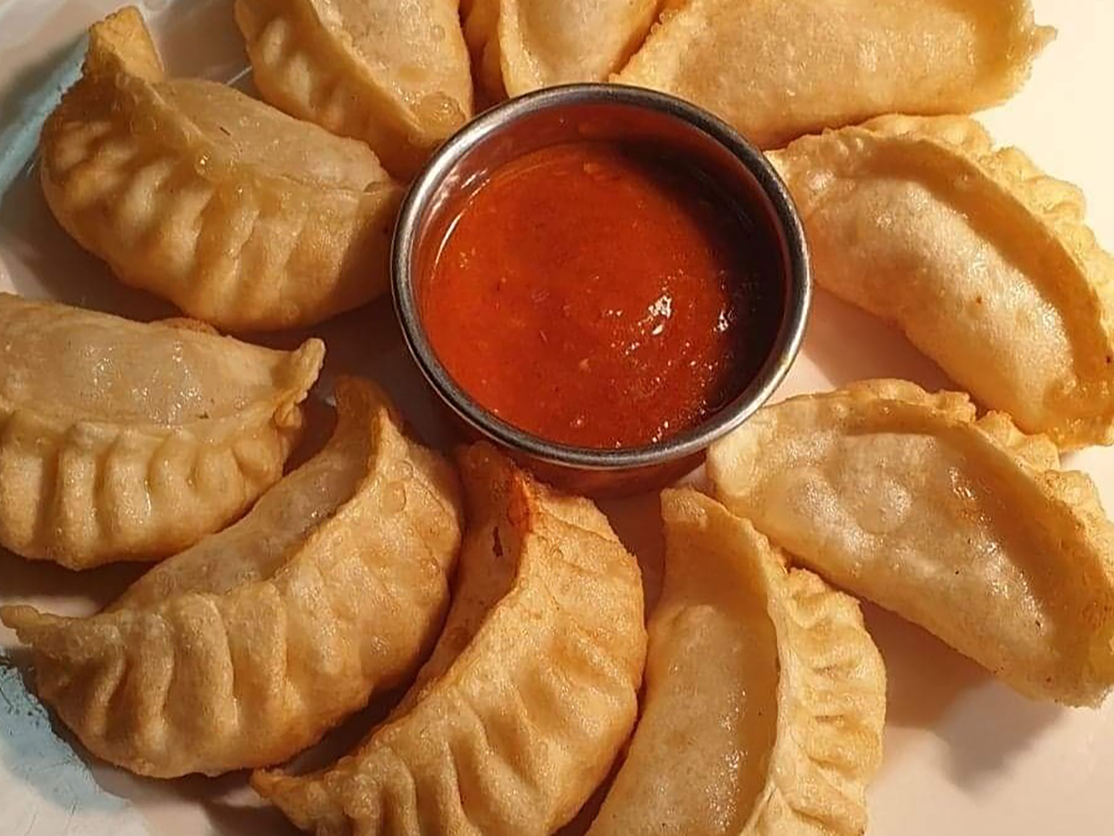 FRIED PANEER MOMO