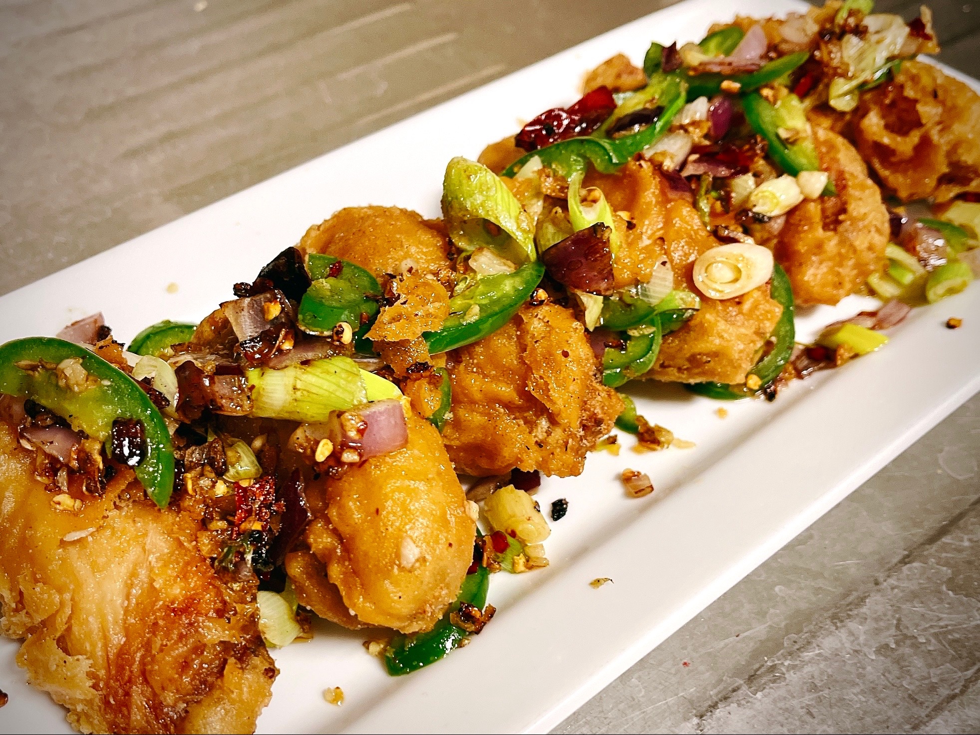Salt & Pepper Chicken Wings (6 Pcs).