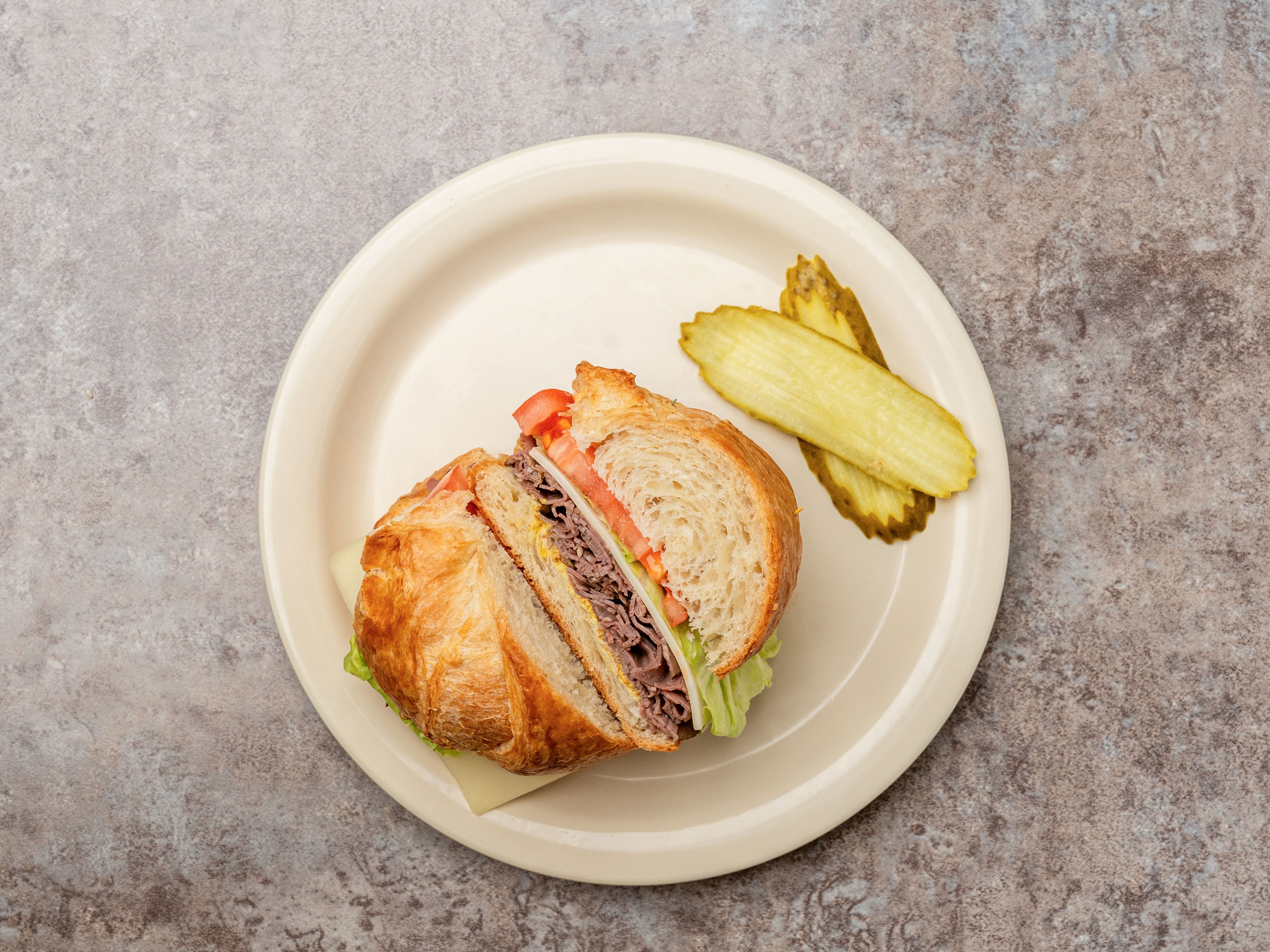 Roast Beef Croissant.