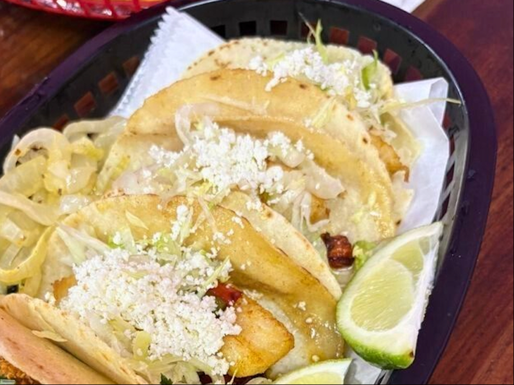 Taco De Pescado.