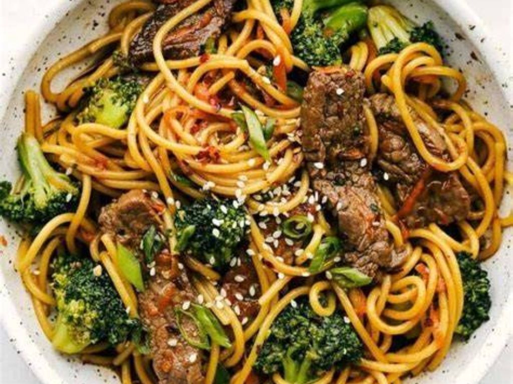 Bo Lo Mein / Mì Xào Bo Lo / 捞面.