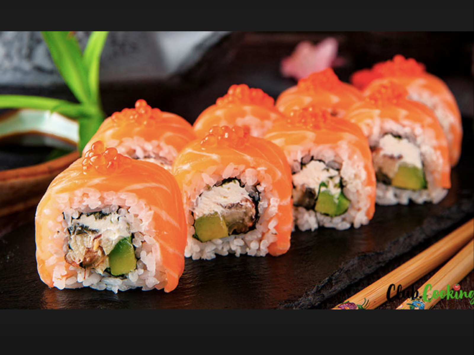 150/Salmon Roll