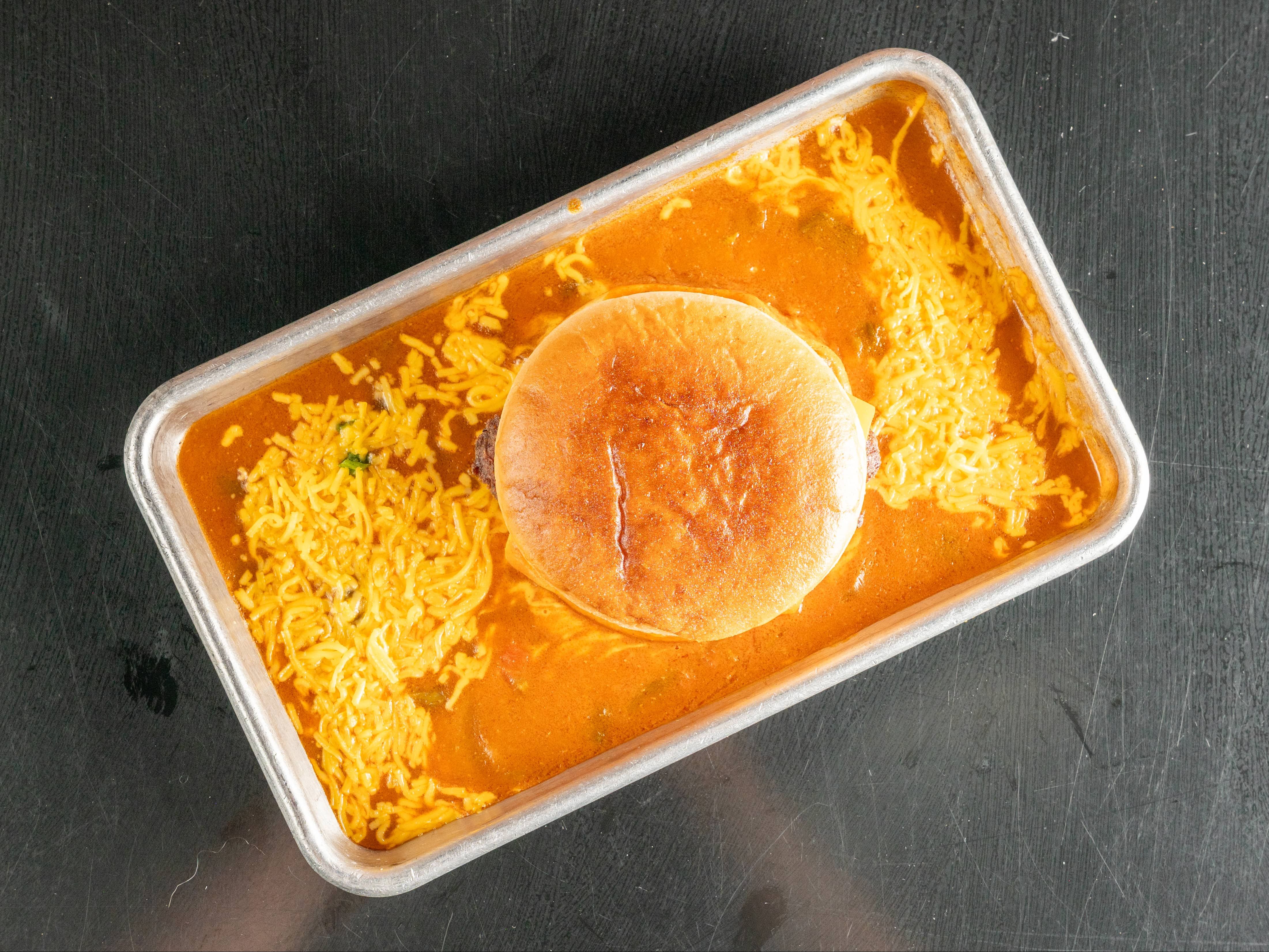 Chili Cheeseburger - O.