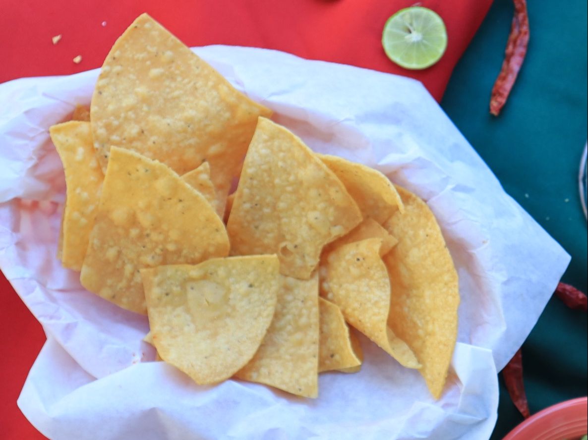 8oz Salsa and Chips.